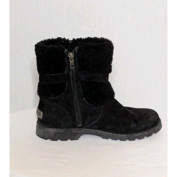 UGG Blayre II Boots Black Sz 8 Shearling Sheepskin Buckle Moto Warm Comfort EUC - Picture 5 of 12
